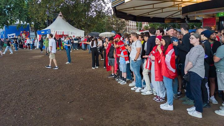 利物浦阿森纳争抢巴蒂什维利，报价450万许诺一线队机会｜爱游戏体育官方网站（封面配图）